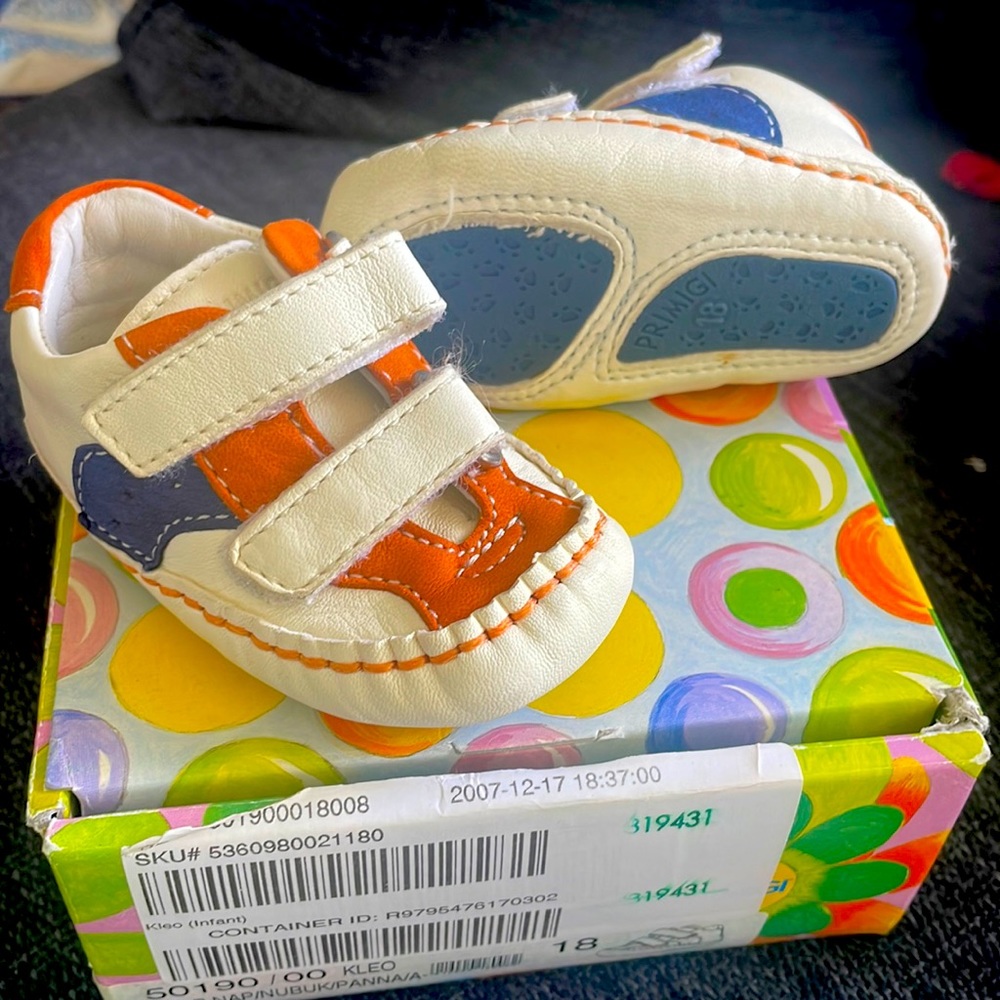 Primigi Kleo Infant shoes sneakers size 18 (euro italy) in box